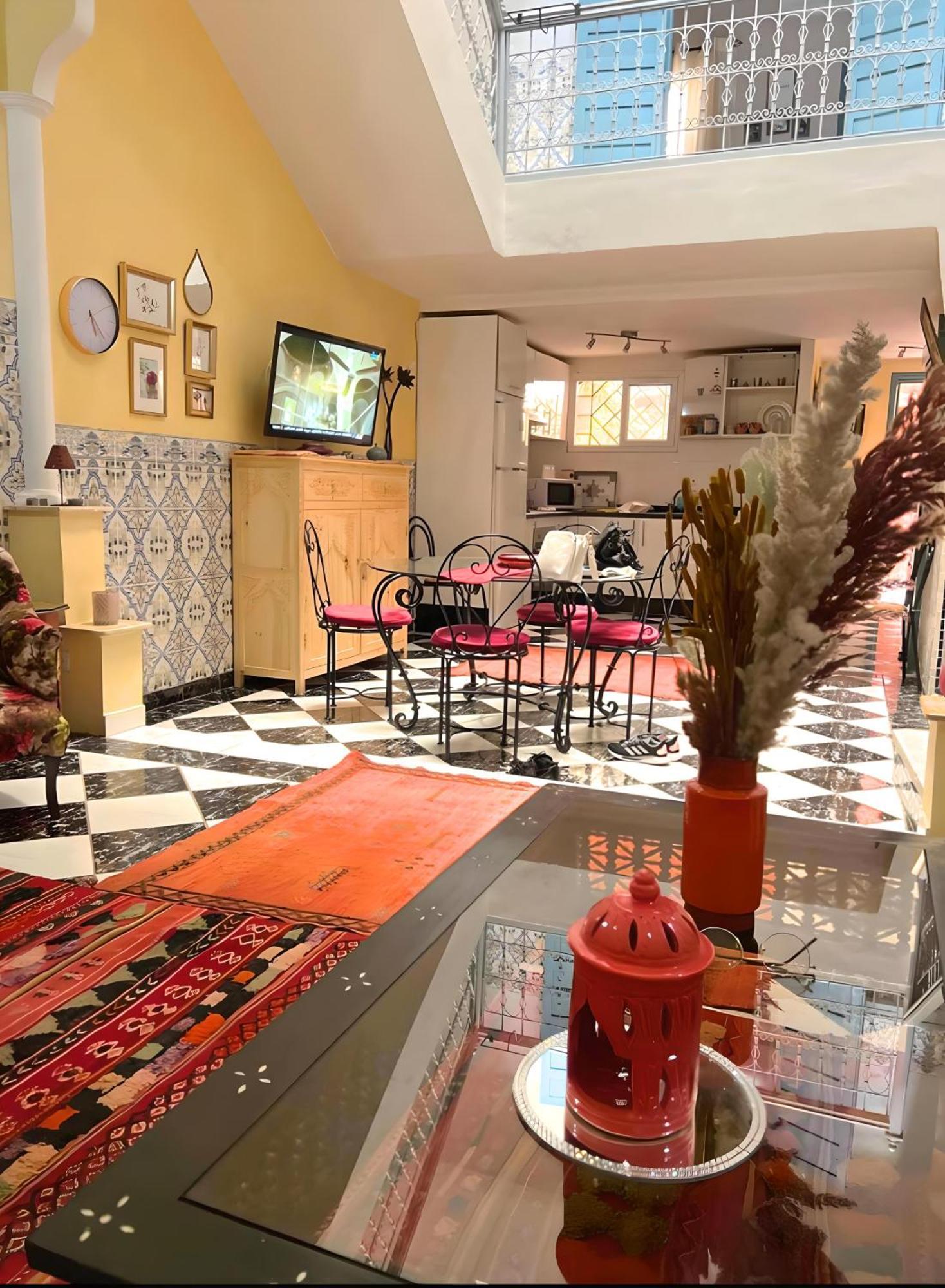 Tres Beau Riad A Marrakech Avec Piscines 马拉喀什 外观 照片